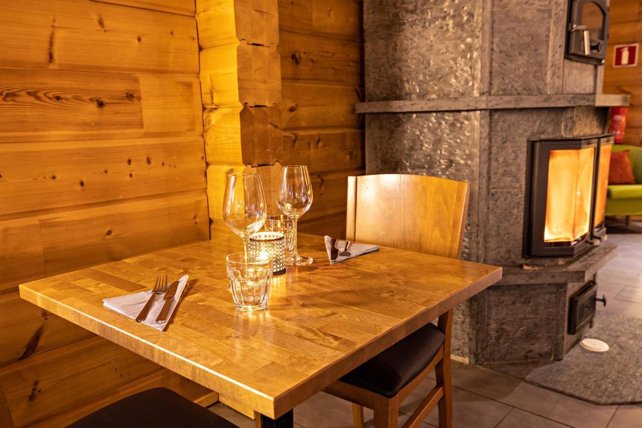 Arctic River Resort Ivalo Exterior photo