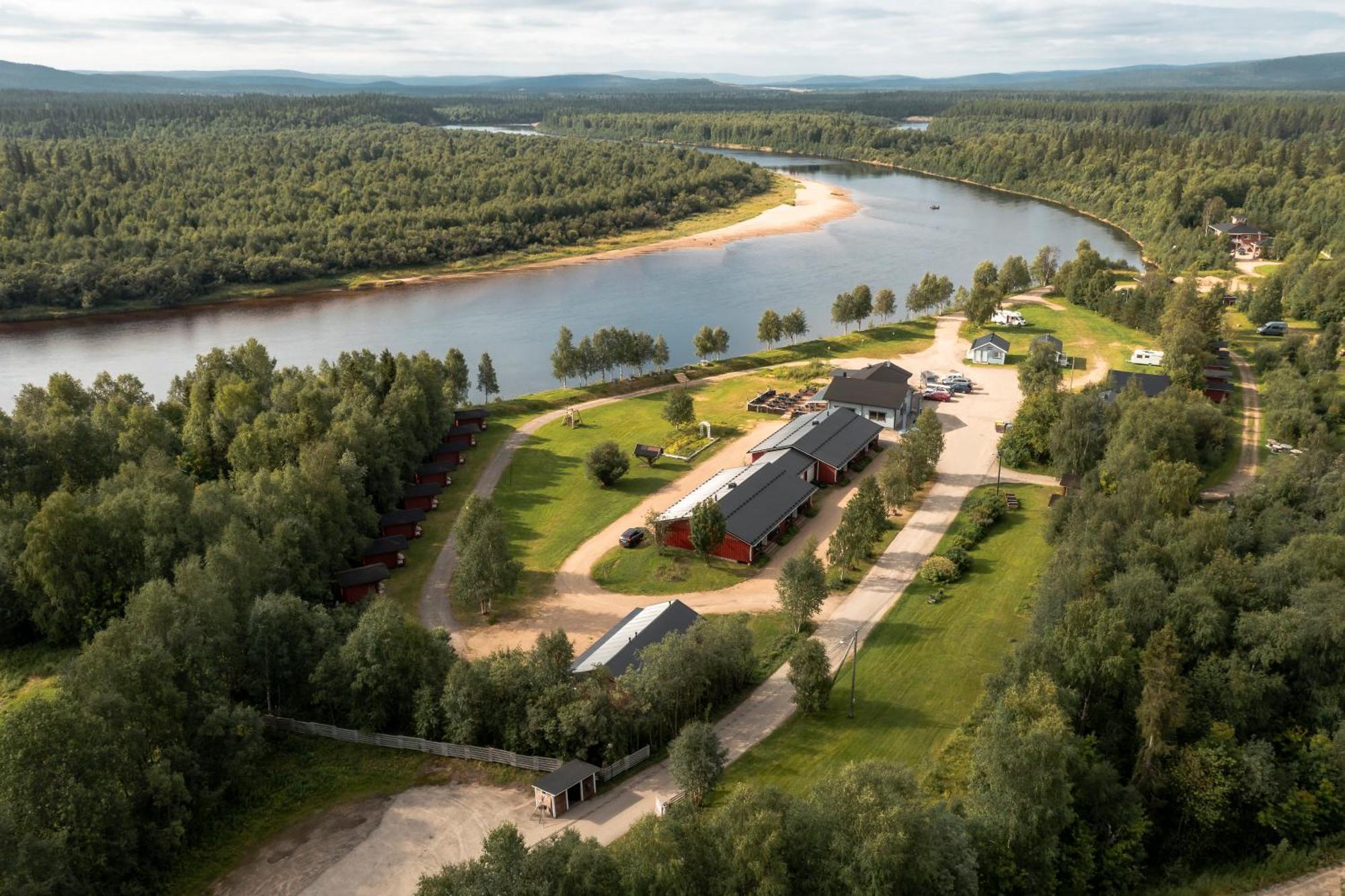 Arctic River Resort Ivalo Exterior photo