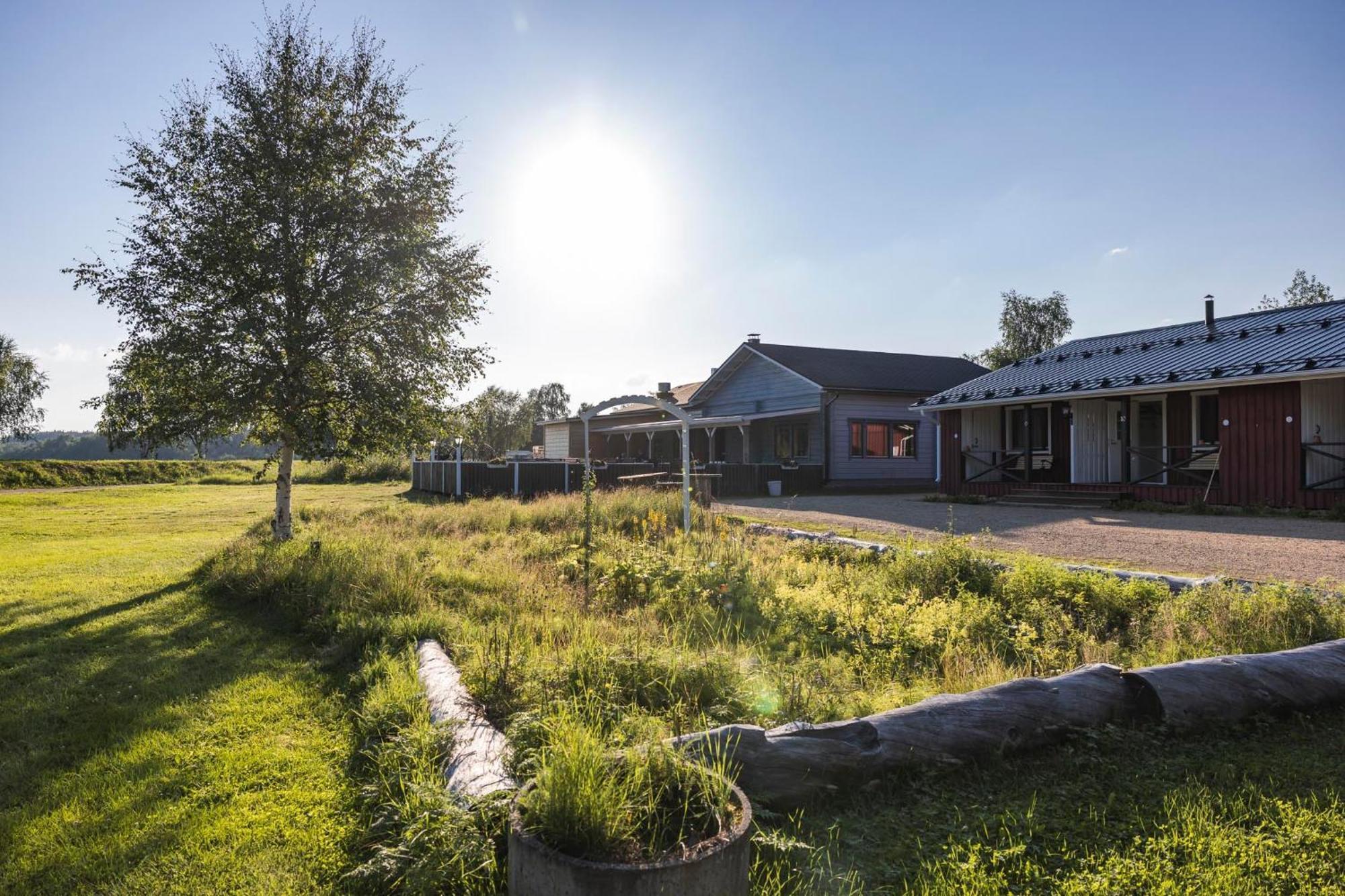 Arctic River Resort Ivalo Exterior photo